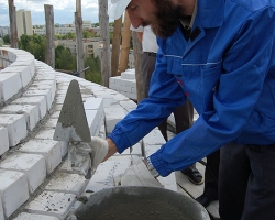 tri-kirpichika-2012-2