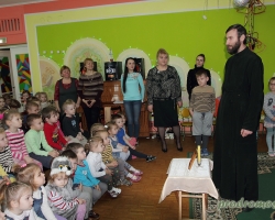 Встреча Рождества в детском саду 85